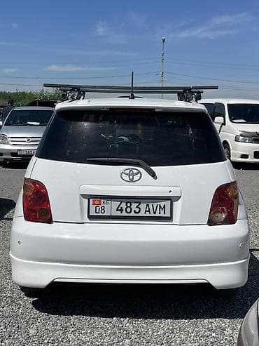 wolksvagen sharan: Toyota Ist: 2003 г., 1.3 л, Автомат, Бензин, Хэтчбэк — 4