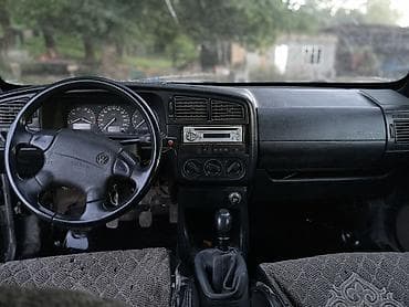 бишкек авто машина: Volkswagen Passat: 1994 г., 1.9 л, Кол менен иштөөчү, Бензин, Универсал — 6