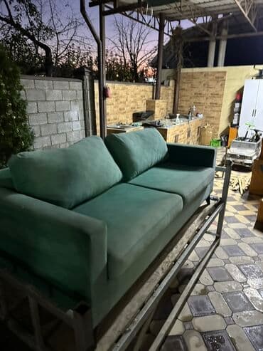 Прямой диван, Трехместный at lalafo.kg Прямой диван, Трехместный