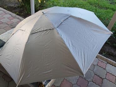 зонт: Складной пляжный зонт, диаметр1,6м. Ткань двойная- отражающая. Спицы — 3