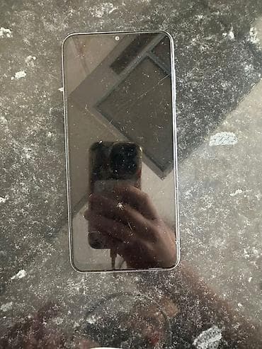 poco 4 gt: Samsung A10e, Б/у, цвет - Белый, 2 SIM — 1