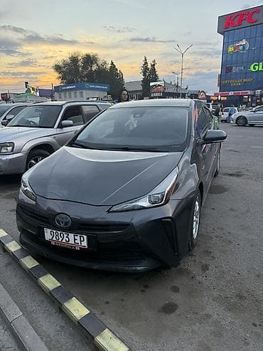 corolla e120: Toyota Prius: 2020 г., 1.8 л, Вариатор, Гибрид, Хэтчбэк — 2