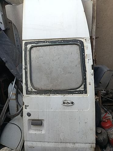sprinter 2 2: Дверь Комплект Универсальный, Б/у — 1