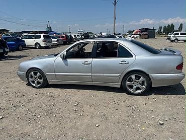 Mercedes-Benz E-Class: 2000 г., 2 л, Автомат, Седан — 4