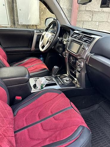 Продажа авто: Toyota 4Runner: 2019 г., 4 л, Автомат, Бензин, Внедорожник — 5