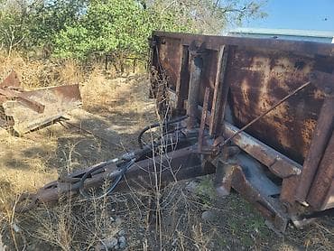 сомосвал: Срочно Т-150 трактордун прицептби сатылат документы бар цилиндр иштейт — 3