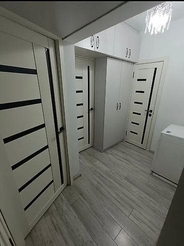 Батирлер: 3 бөлмө, 70 м², 105-серия, 1 кабат, Евроремонт — 4