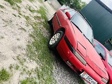 mazda mx 6: Mazda 323: 1990 г., 1.6 л, Механика, Бензин, Лифтбек — 1