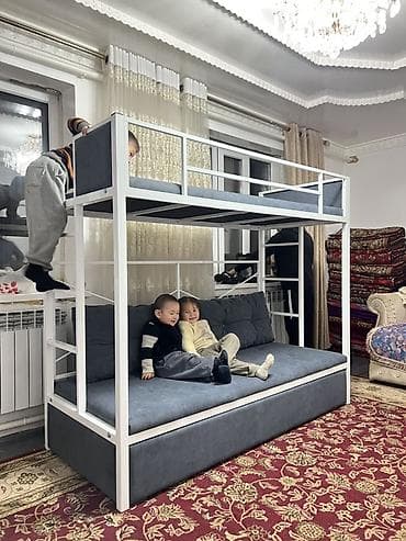 Торговое оборудование: Двухъярусная детская кровать-диван с металлическим каркасом - — 4