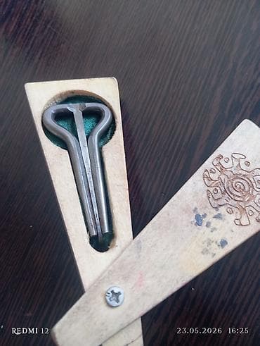 в сауну: Варган ( jew’s harp) из металла с деревянным футляром. - Инструмент — 6