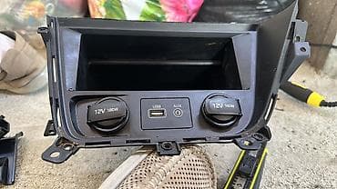 е 320: Центральная консоль Hyundai 2017 г., Б/у, Аналог — 3