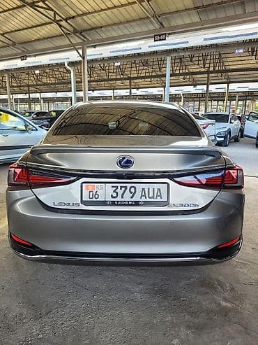 lexus es 2020: Lexus ES: 2021 г., 2.5 л, Вариатор, Гибрид, Седан — 3