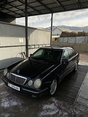 Mercedes-Benz E-Class: 2001 г., 3.2 л, Автомат, Бензин, Седан — 4