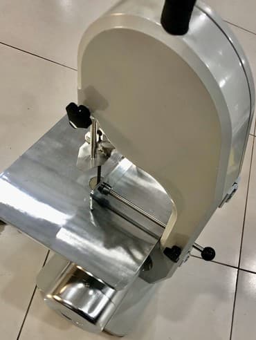 лентовый пилорама: Мясорезка !!! Ленточная пила.Yl - 1,1hp-4. 220вт. 1,1 квт. 1650 мм — 5