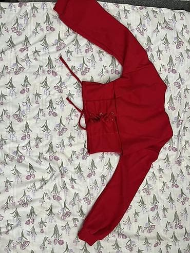 Толстовкалар, худилер: Красная кофта с корсетом, б/у — 2