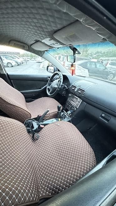 man 8: Toyota Avensis: 2006 г., 1.8 л, Механика, Бензин, Седан — 4