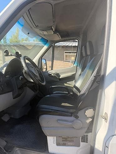 глушитель портер: Mercedes-Benz Sprinter, белый фургон (длинная база, высокий потолок) — 7