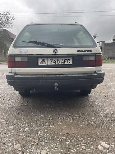 экран для машины: Volkswagen Passat Variant: 1992 г., 1.8 л, Ручные, Бензин, Универсал — 3