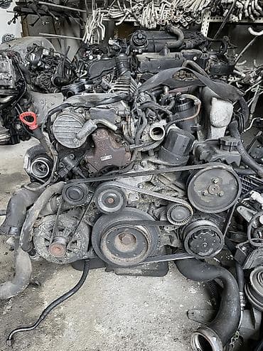 Автозапчасти: Дизельный Mercedes-Benz 2000 г., 3.2 л, Б/у, Оригинал, Германия — 2