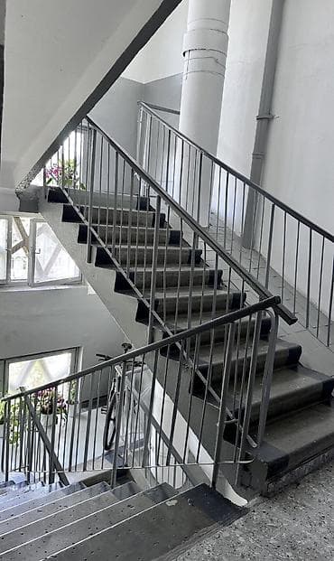 квартира 8 мкр: 1 комната, 35 м², 106 серия, 7 этаж, Косметический ремонт — 10