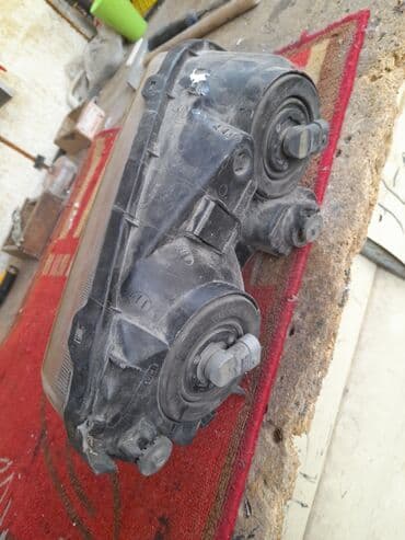 ипсум фары: Передняя левая фара Toyota 2001 г., Б/у, Оригинал, Япония — 2