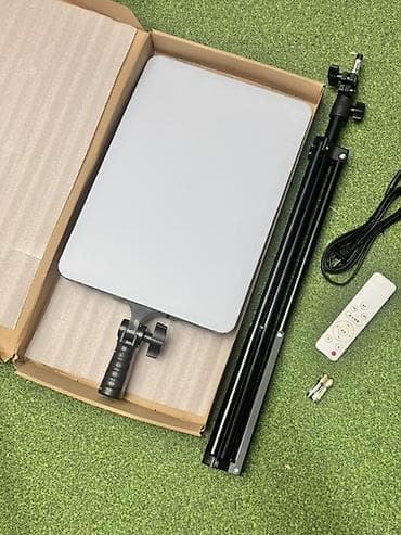 sigma 1835: Панельный свет LED 24" с пультом ДУ и стойкой Комплект: - — 3