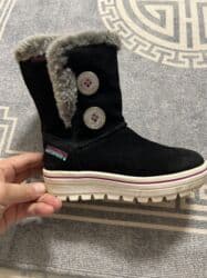 обувь для охоты: Детские зимние сапоги Skechers - Цвет: черный с серой опушкой и — 2