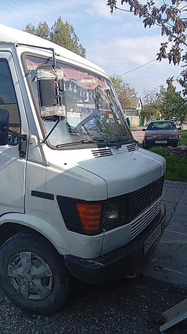 купить прицеп тонар: Mercedes-Benz T1: 1987 г., 2.4 л, Фургон — 1