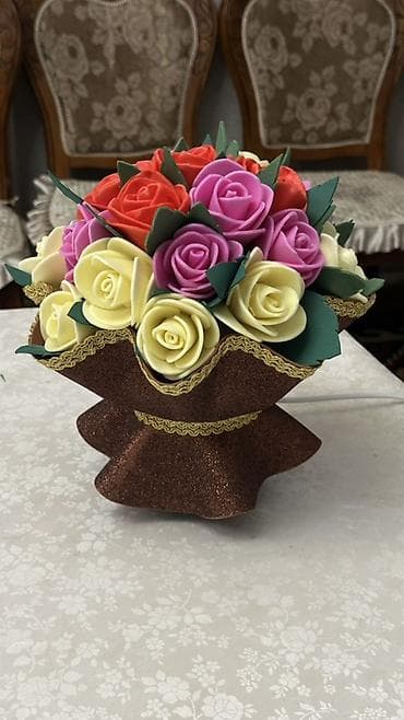 Светильник-букет «Розы» - Декоративный настольный светильник в виде