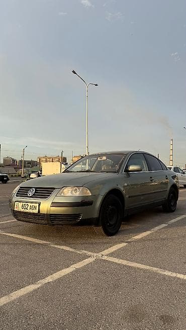 вечер: Volkswagen Passat: 2001 г., 2 л, Автомат, Бензин, Седан — 9