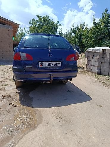 тонерофка на авто: Toyota Avensis: 1998 г., 1.8 л, Механика, Универсал — 2