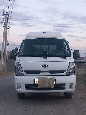 Kia BONGO: 2020 г., 2.5 л, Типтроник, Дизель — 2