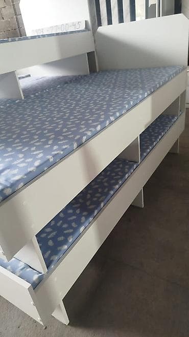 двухярусная диван кровать: Трёхъярусная кровать-диван с выкатными спальными местами - — 3