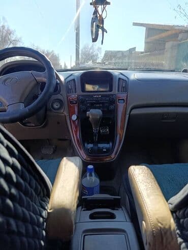 Продажа авто: Lexus RX: 1999 г., 3 л, Автомат, Бензин, Кроссовер — 5