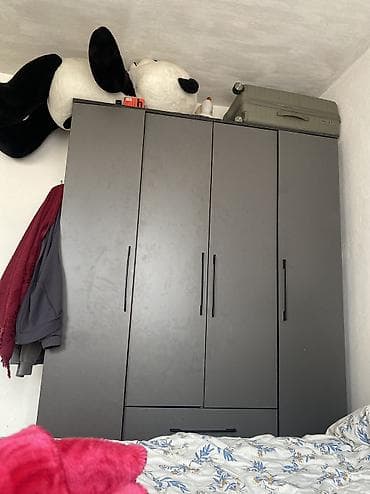 прихожу: Шкаф-купе/распашной современного дизайна, матовый серый цвет с черной — 2