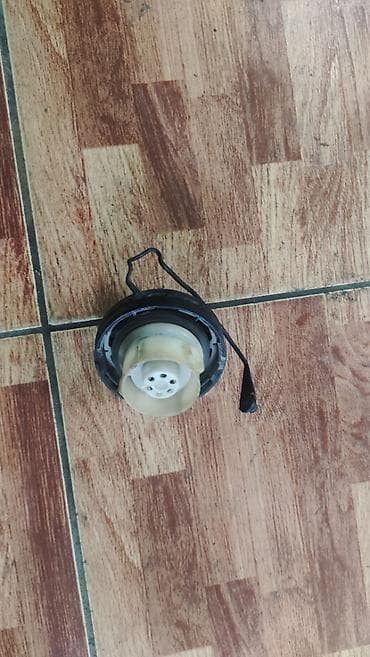 крышка от бензобака: Крышка бензобака с Японского автомобиля См.Фото Привозные — 2