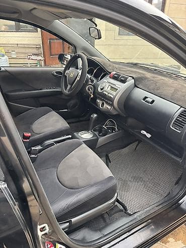 хонда степ сидения: Honda Jazz: 2006 г., 1.4 л, Вариатор, Бензин, Хэтчбэк — 7