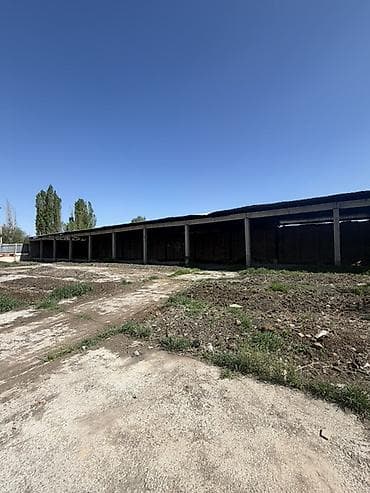 кантенер лист: Промышленная площадка с капитальными зданиями и большим открытым — 5