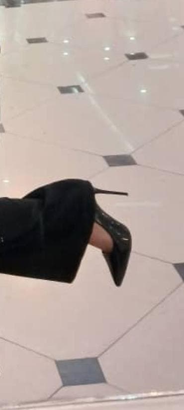 40 45: Туфли, 37, Louis Vuitton, Б/у, цвет - Черный, Самовывоз — 3