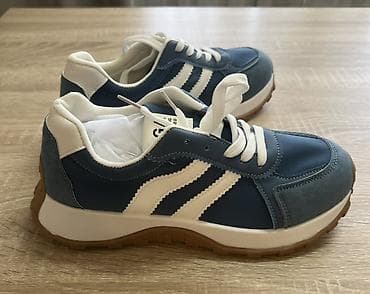 osiris d3: Продаю кроссовки новые. Подходят на широкую ногу. Ошиблась с размером — 4