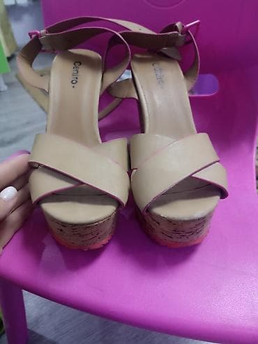 леон обувь бишкек: Босоножки, сандалии, шлепанцы — 2