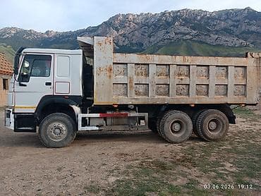 mazda protage: Грузовик, Howo, Стандарт — 2