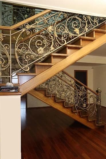 кок жар хата: 🏡 СДАЁТСЯ ЭКСКЛЮЗИВНАЯ КВАРТИРА В ЦЕНТРЕ БИШКЕКА 📍 Раззакова 33/1 — — 9