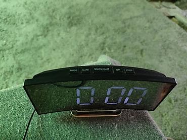 Часы для дома: Настольные электронные часы с зеркальным LED‑дисплеем - Крупные — 2
