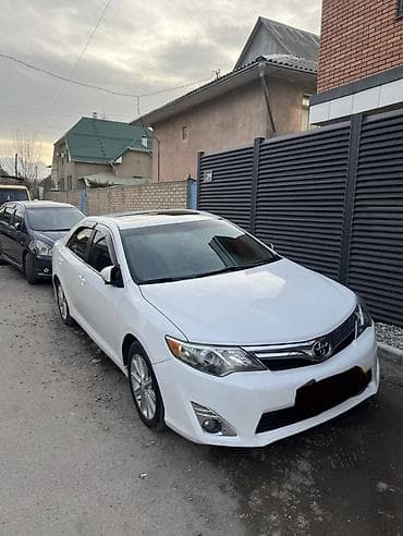 prius v: Toyota Camry: 2012 г., 2.5 л, Автомат, Бензин, Седан — 1