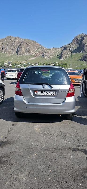 ханда: Honda Jazz: 2005 г., 1.4 л, Автомат, Бензин, Хэтчбэк — 2