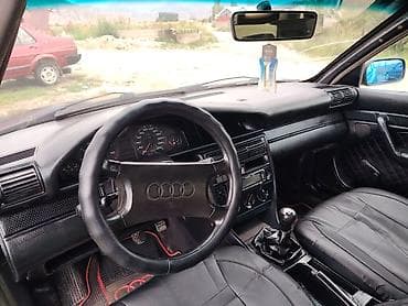 стекло фары 124: Audi 100: 1991 г., 2 л, Механика, Седан — 5