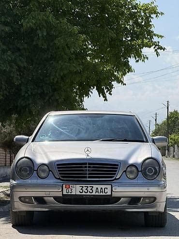 два авто: Mercedes-Benz E-Class: 2002 г., 3.2 л, Автомат, Бензин, Седан — 3