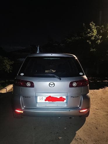 Продажа авто: Mazda Demio: 2004 г., 1.3 л, Автомат, Бензин, Хэтчбэк — 3