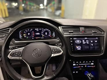 машина в токмаке: Volkswagen Tiguan: 2022 г., 2 л, Автомат, Бензин, Кроссовер — 5